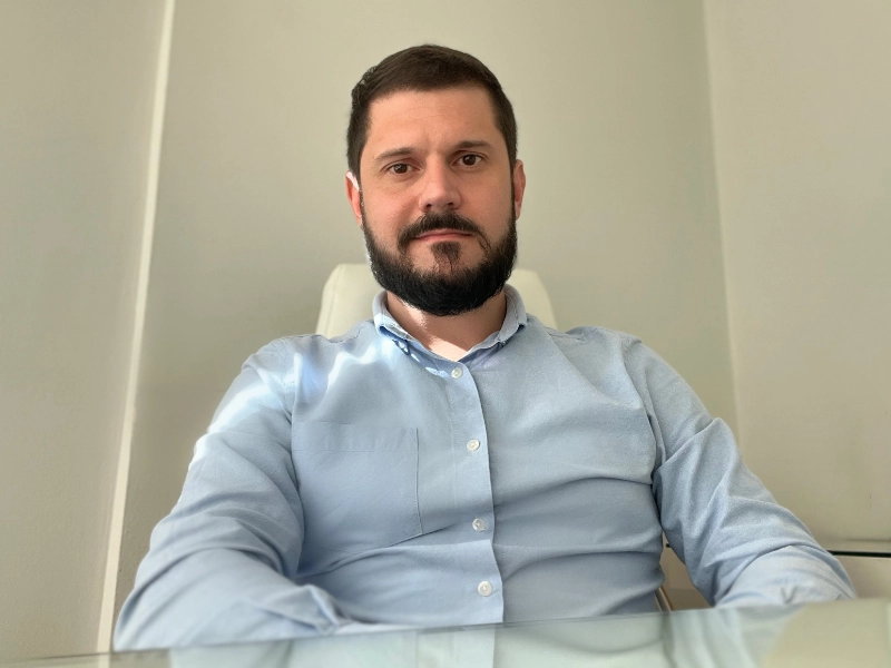 Dr. Túlio Peruchi - Psiquiatra Especialista em Porto Alegre